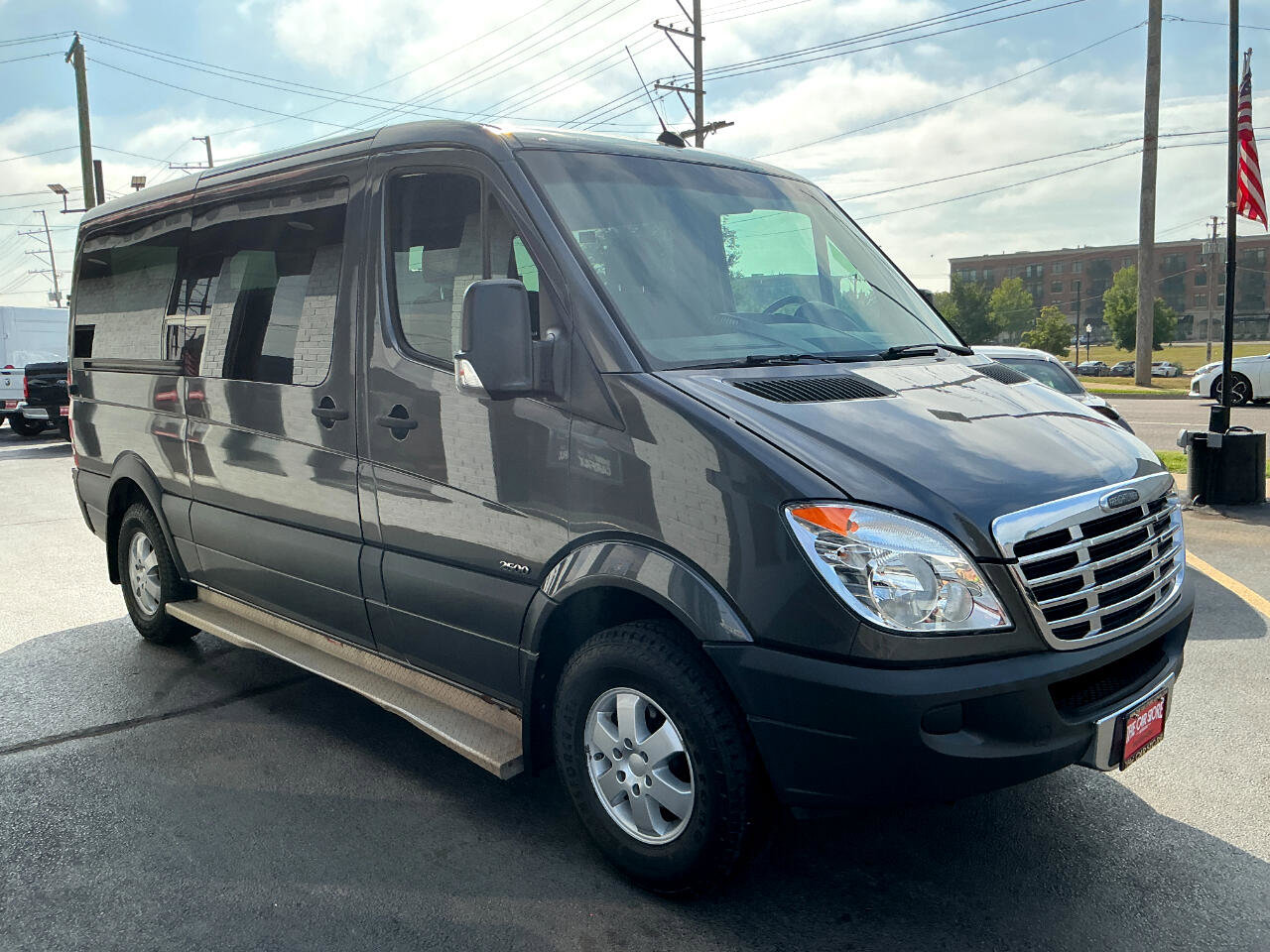 Used 2013 Freightliner Sprinter 2500 image 3