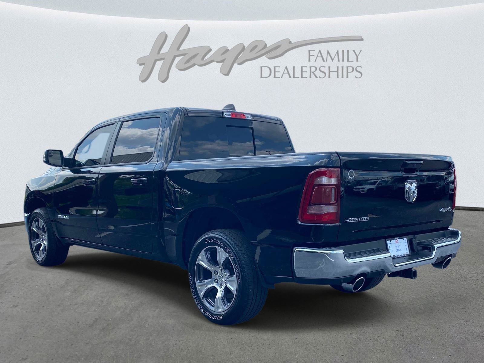 Used 2023 RAM 1500 Laramie AWD/4WD image 8