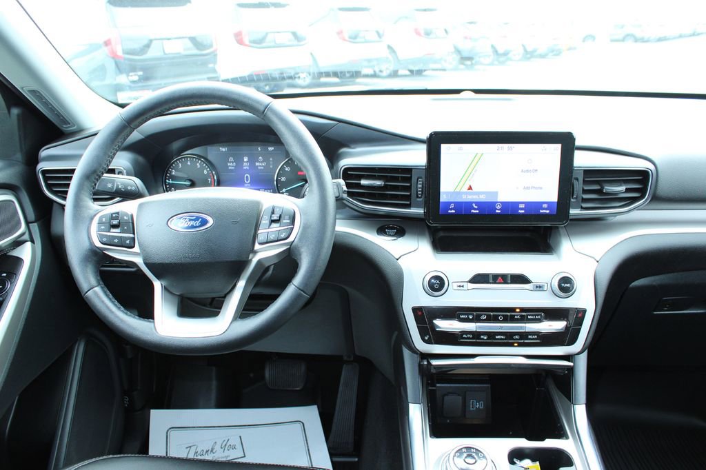 Used 2024 Ford Explorer XLT w/ Equipment Group 202A image 22