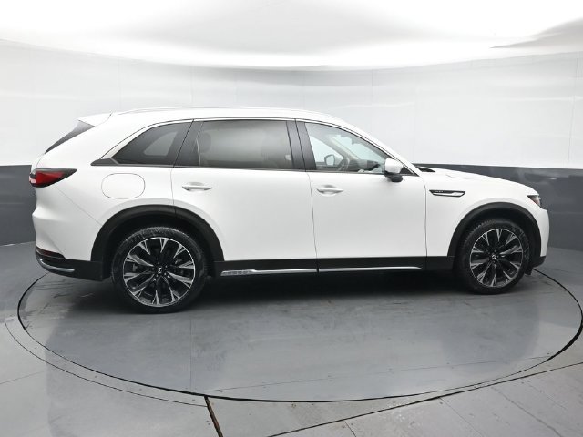 Certified 2024 MAZDA CX-90 Plug-In Hybrid w/ Premium Plus AWD/4WD image 6