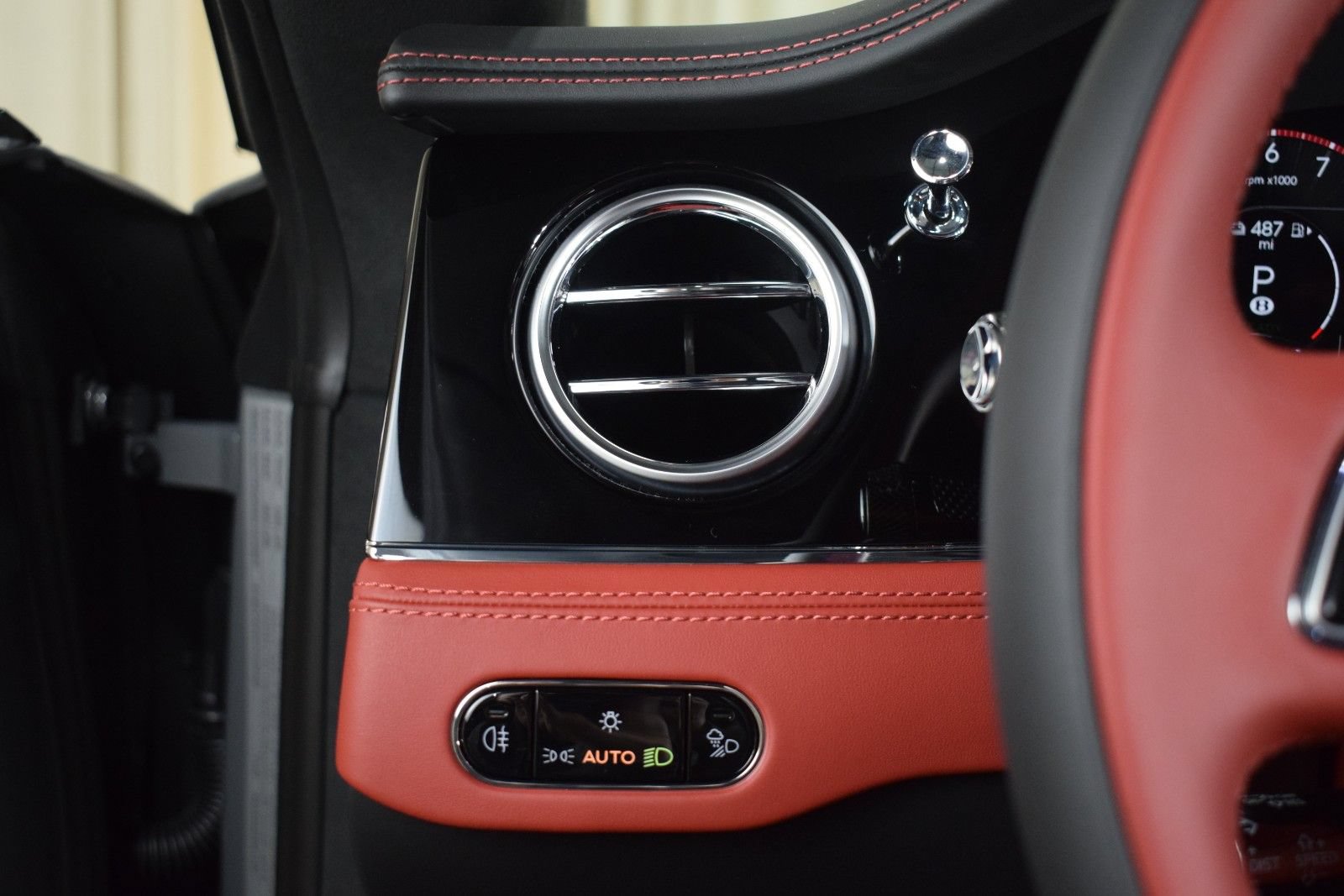 New 2026 Bentley Continental GT AWD/4WD image 28
