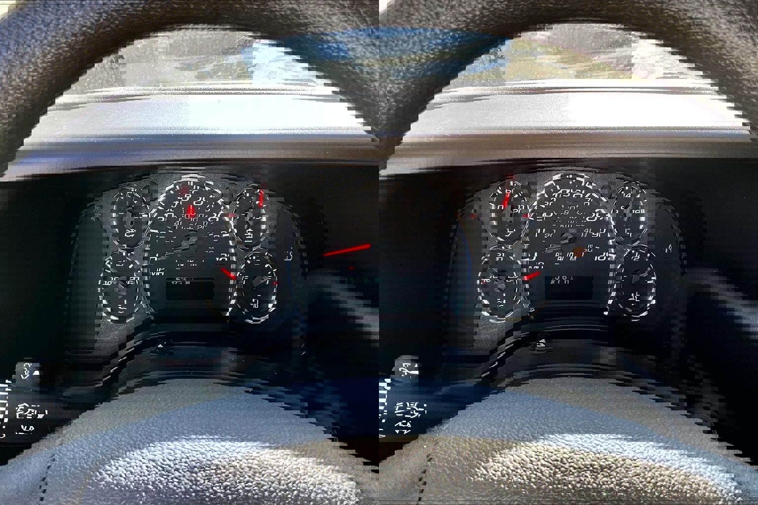 Certified 2024 Chevrolet Express 2500 w/ Driver Convenience Package image 17