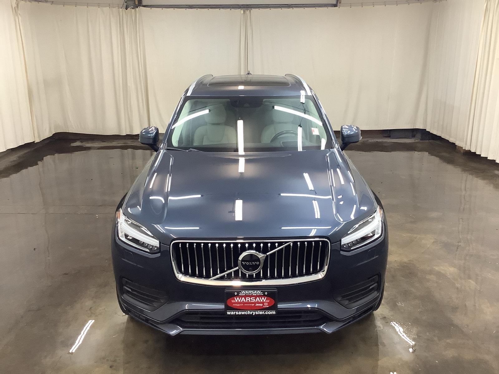 Used 2021 Volvo XC90 T6 Momentum w/ Protection Package AWD/4WD image 2