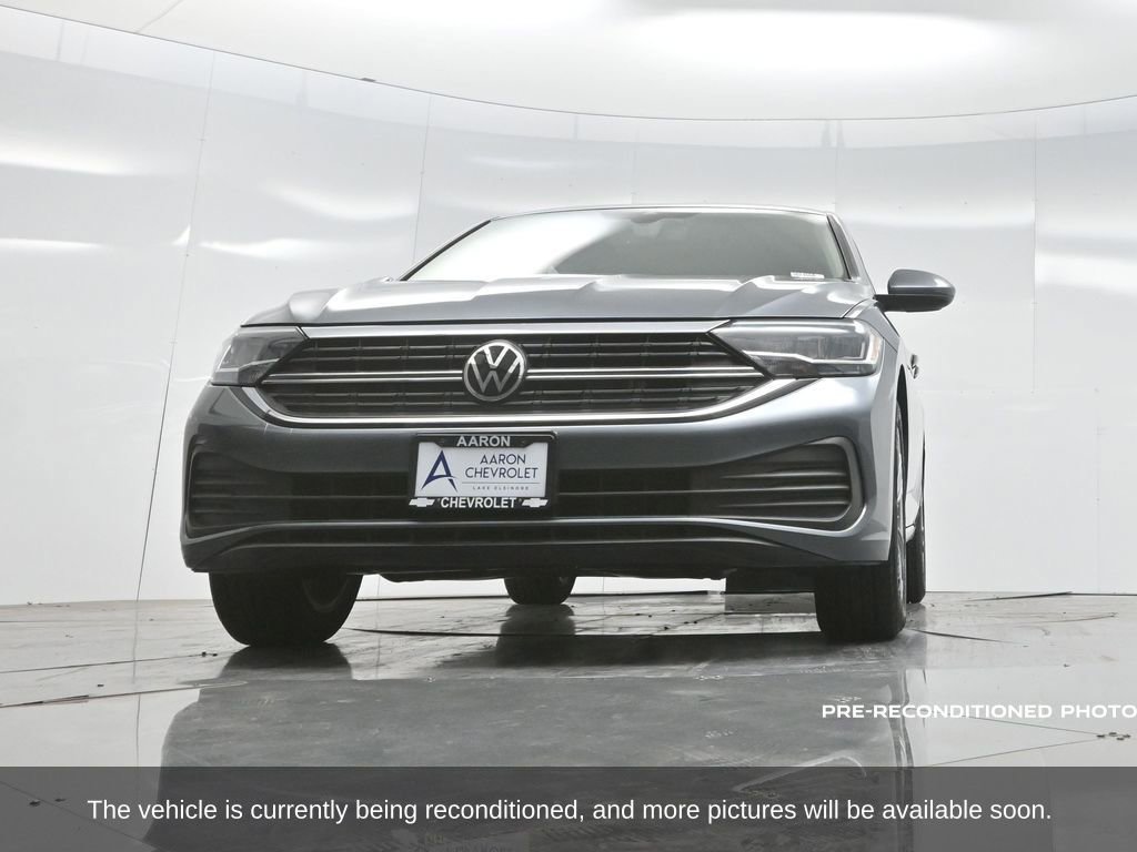 Used 2022 Volkswagen Jetta SE image 58