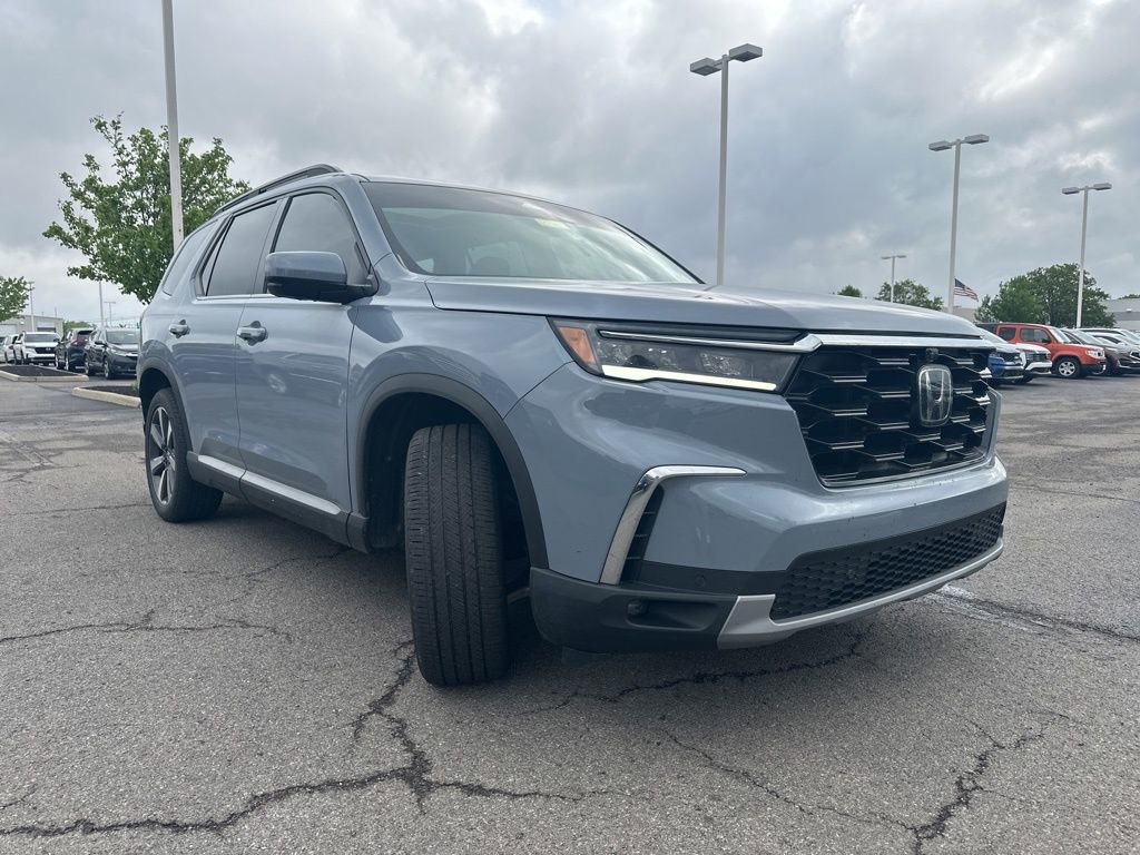 Used 2023 Honda Pilot Elite image 16