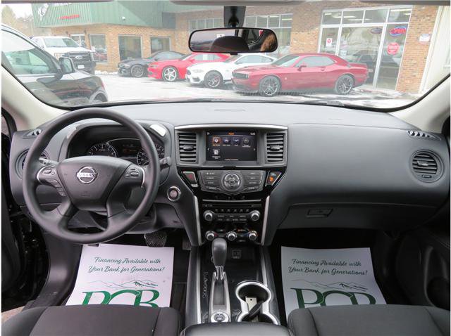 Used 2020 Nissan Pathfinder S AWD/4WD image 6