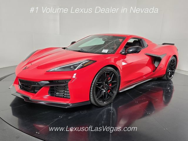 Used 2023 Chevrolet Corvette Z06 w/ Stealth Interior Trim Package RWD image 2