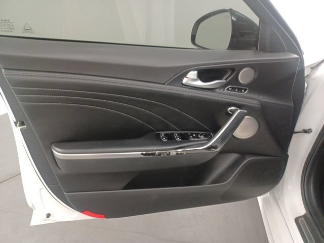 Used 2022 Kia Stinger GT2 w/ Scorpion Package RWD image 14