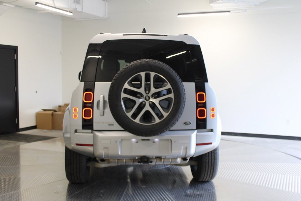 Used 2022 Land Rover Defender 110 XS Edition image 7