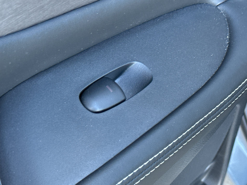 Certified 2023 Nissan Murano SV w/ SV Midnight Edition Package image 29