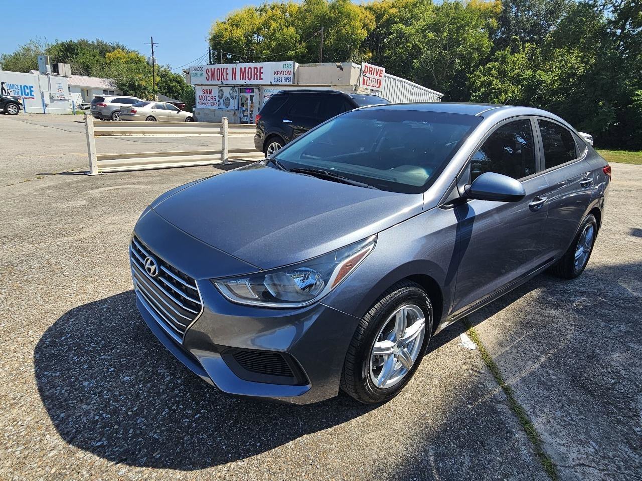 Used 2019 Hyundai Accent SE FWD image 3