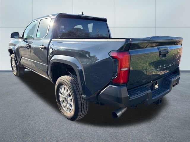 Used 2024 Toyota Tacoma SR image 2