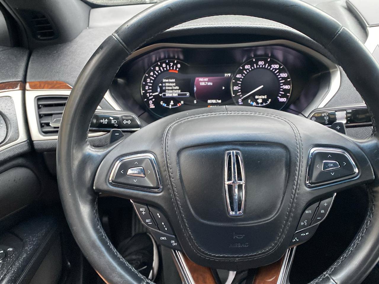 Used 2020 Lincoln MKZ Reserve AWD/4WD image 10