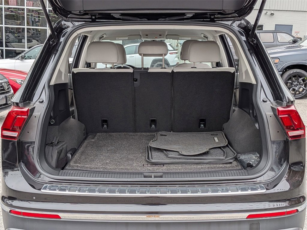 Used 2023 Volkswagen Tiguan S image 8