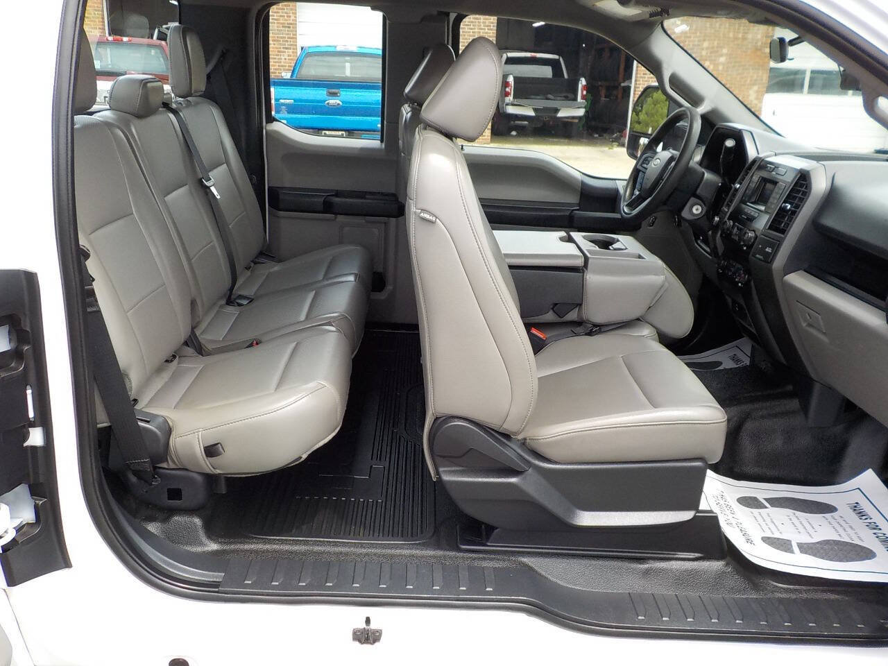 Used 2022 Ford F250 XL w/ Power Equipment Group RWD image 27