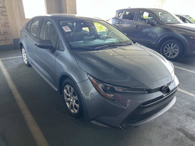 Used 2026 Toyota Corolla LE FWD image 1