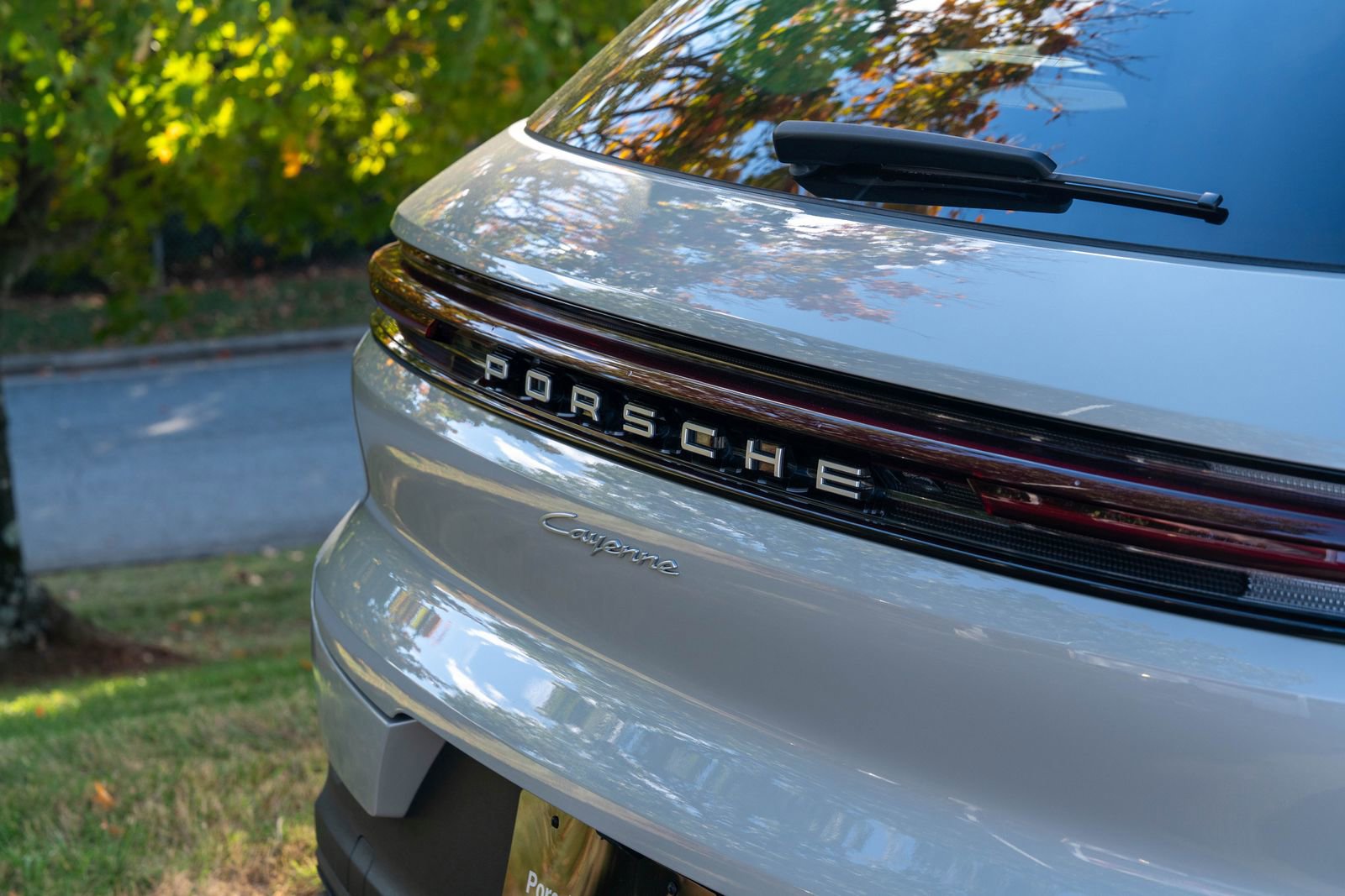 Certified 2024 Porsche Cayenne image 15