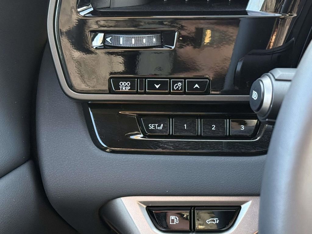 Used 2025 Lexus RX 350 Premium image 27