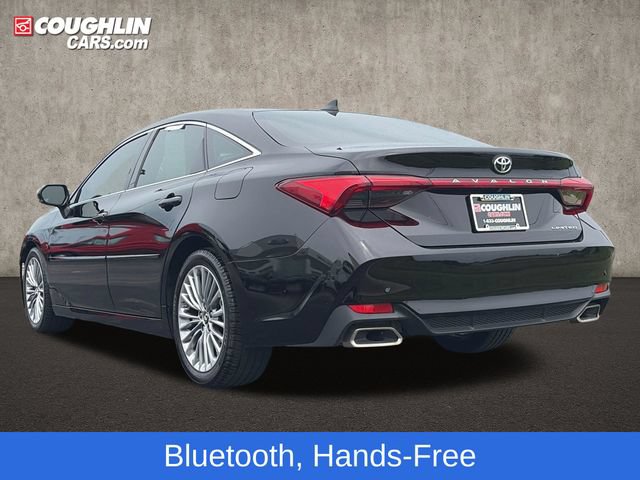 Used 2019 Toyota Avalon Limited FWD image 6