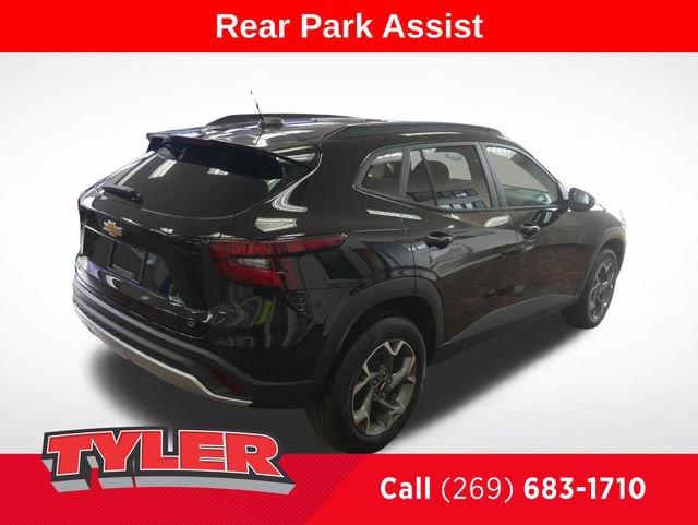 New 2026 Chevrolet Trax LT w/ Driver Confidence Package FWD image 5
