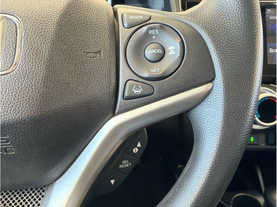 Used 2020 Honda Fit EX image 18
