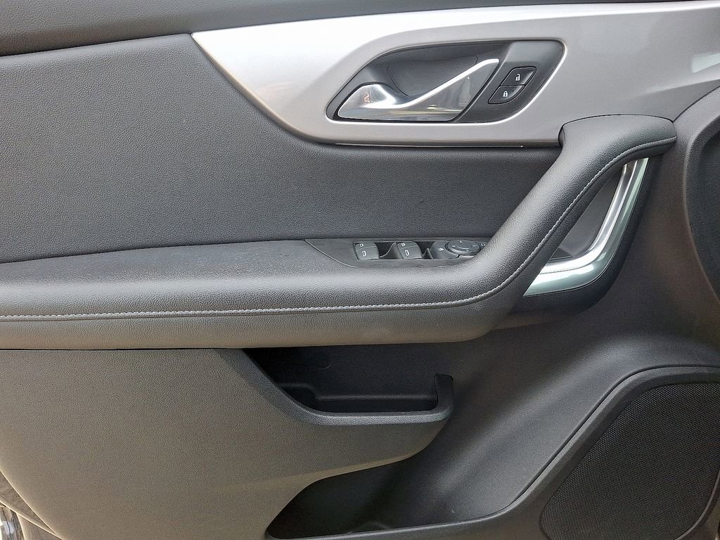 Used 2021 Chevrolet Blazer LT image 12