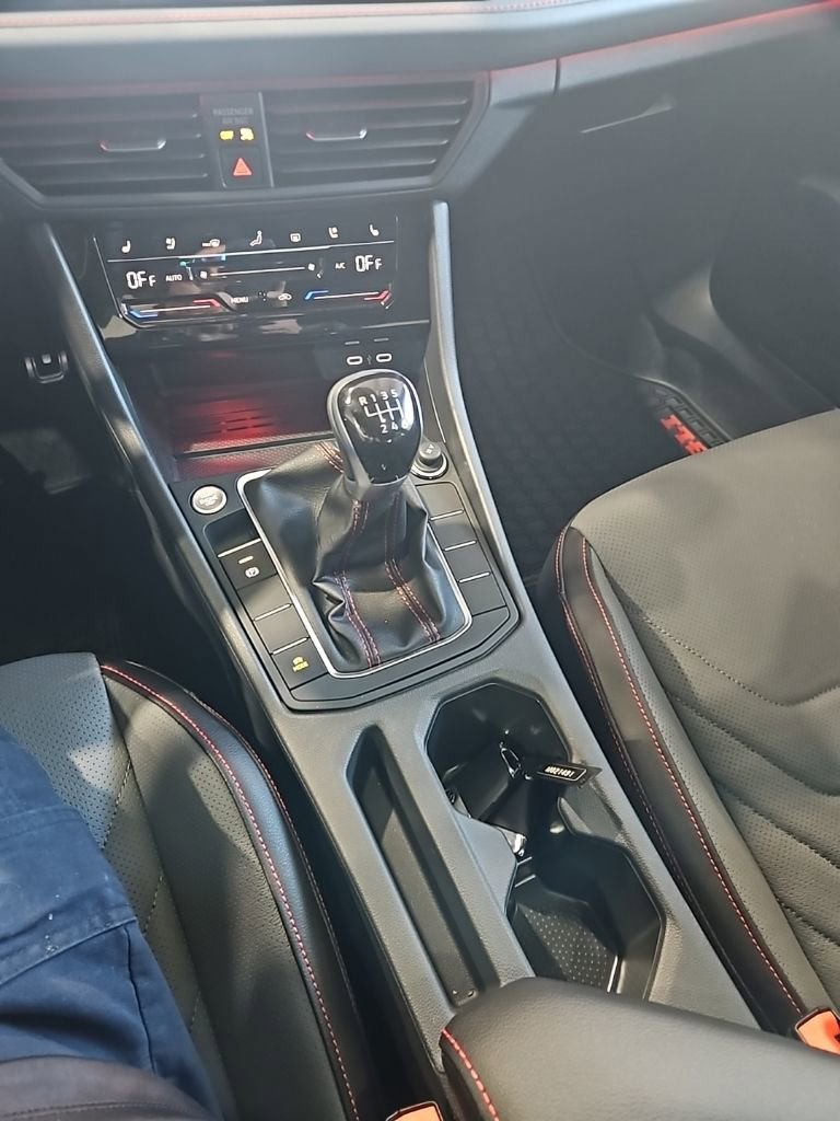New 2026 Volkswagen Jetta GLI Autobahn FWD image 32