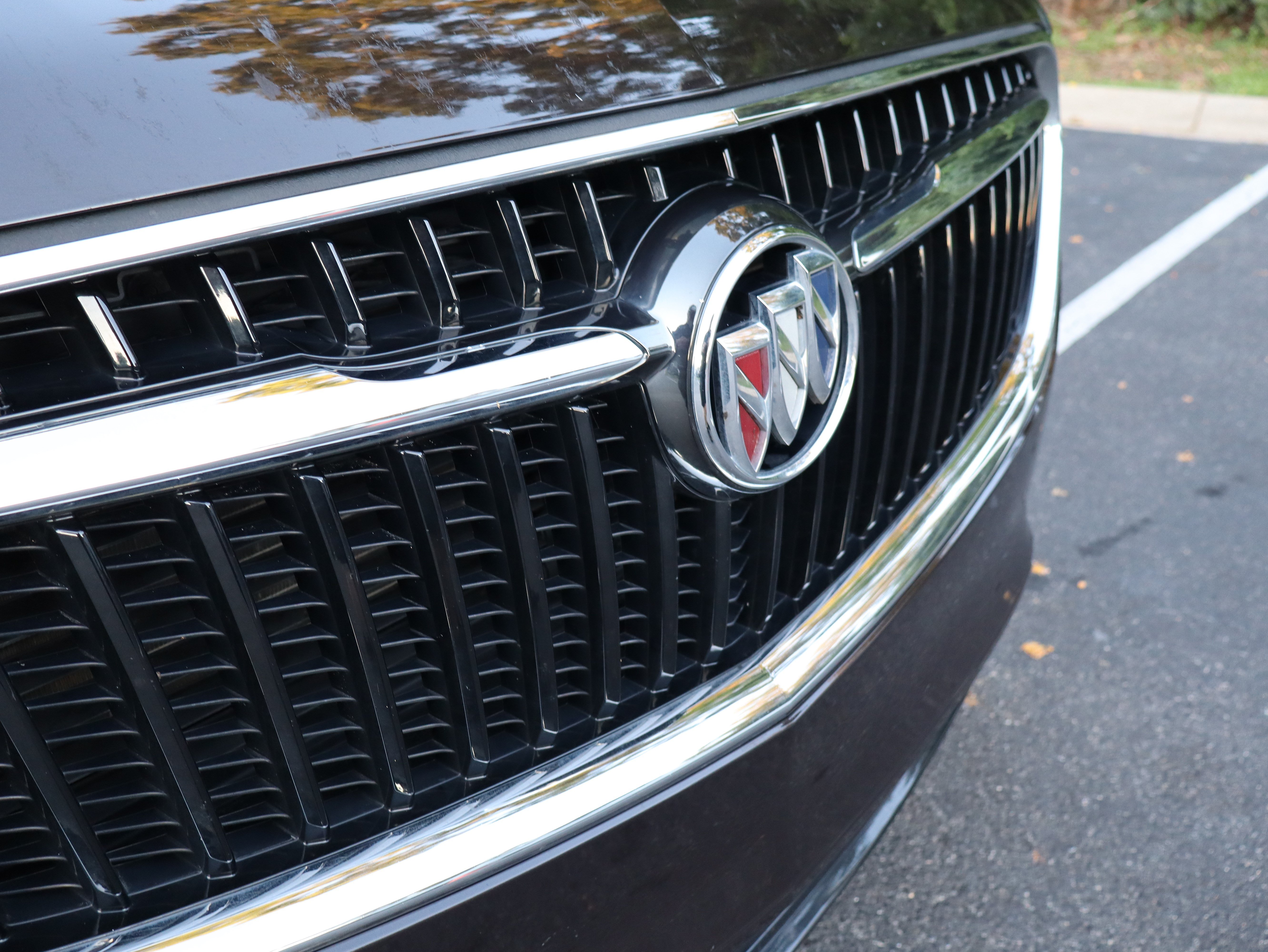 Used 2019 Buick Enclave Essence FWD image 13