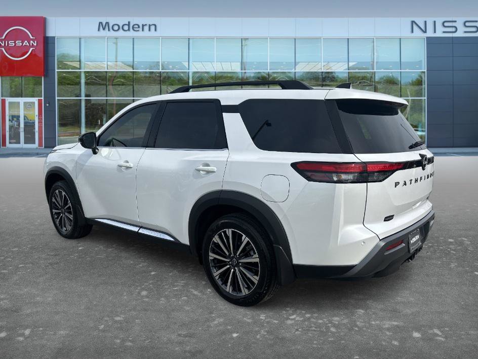 Certified 2026 Nissan Pathfinder Platinum image 7