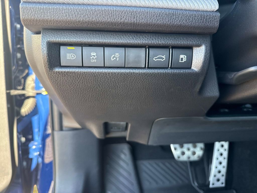 Used 2026 Toyota Camry SE w/ Convenience Package image 29