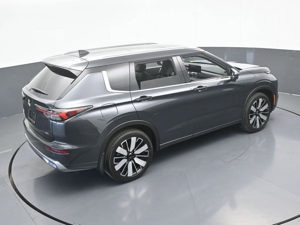 New 2026 Mitsubishi Outlander SEL FWD image 51