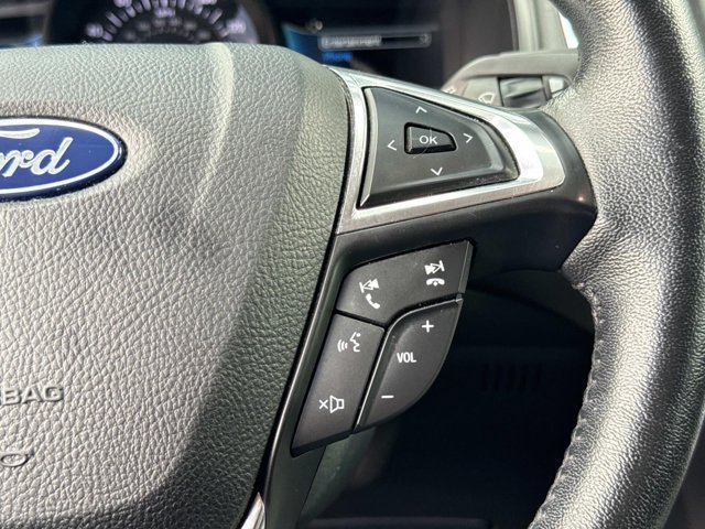 Used 2022 Ford Edge Titanium AWD/4WD image 26