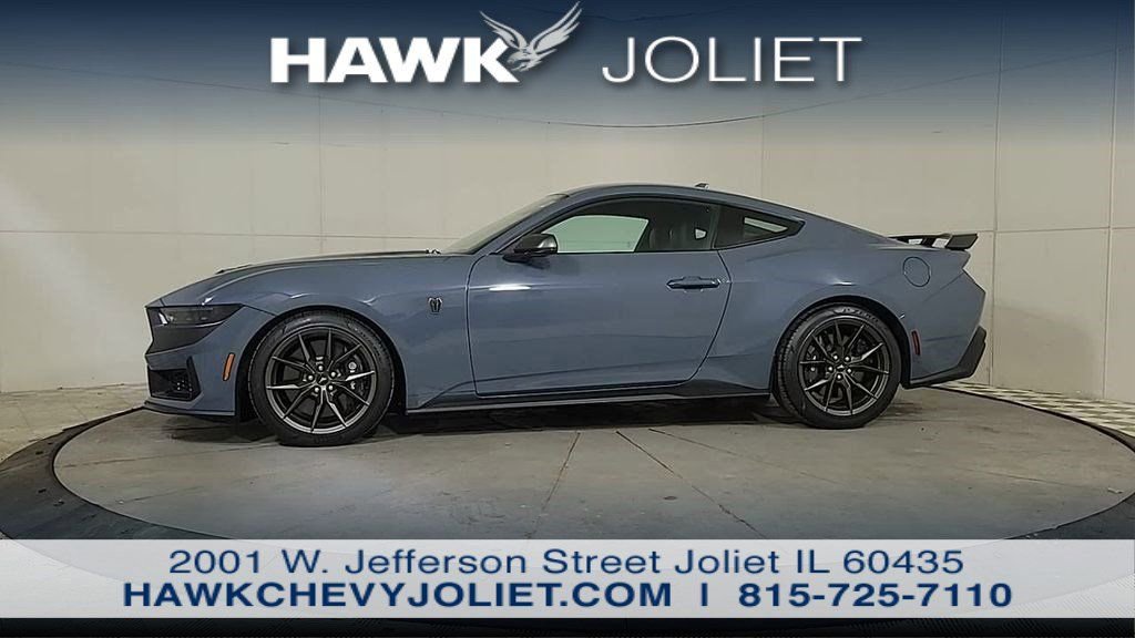 Used 2025 Ford Mustang Dark Horse image 10