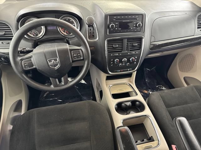 Used 2016 Dodge Grand Caravan SXT FWD image 27