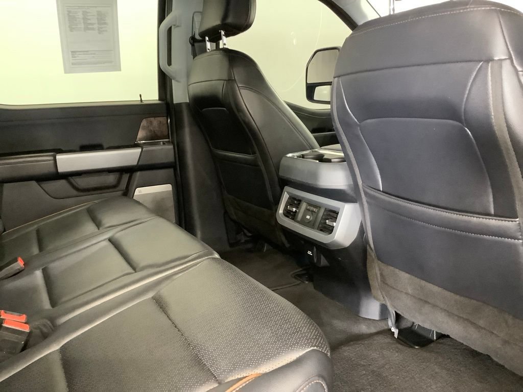Used 2025 Ford F250 Lariat w/ FX4 Off-Road Package AWD/4WD image 35