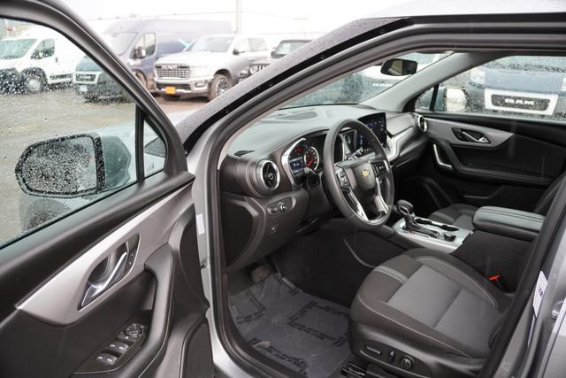 Used 2025 Chevrolet Blazer LT image 14