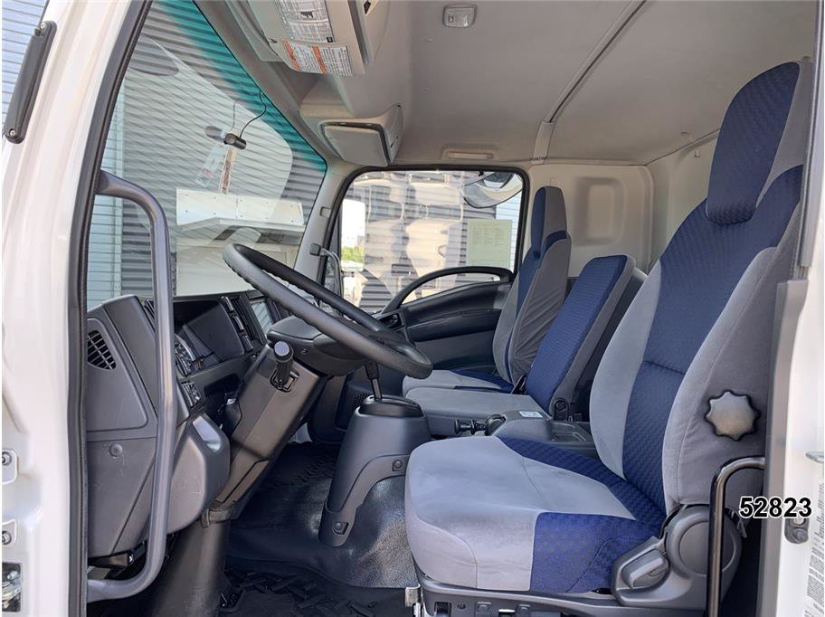 Used 2024 Chevrolet Low Cab Forward 6500XD RWD image 27