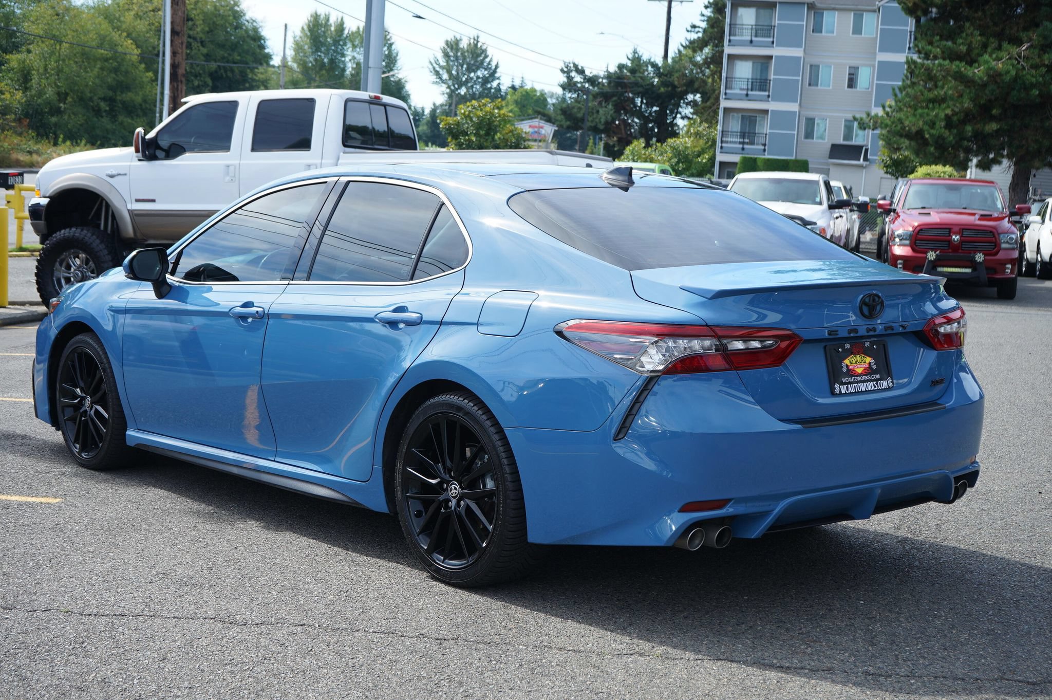 Used 2023 Toyota Camry XSE w/ Blackout Package (TMS) FWD image 3