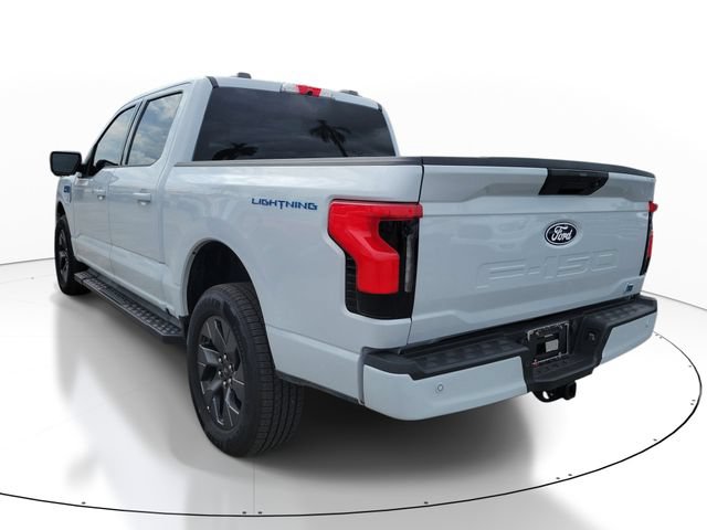 Used 2025 Ford F150 Lightning Flash AWD/4WD image 3