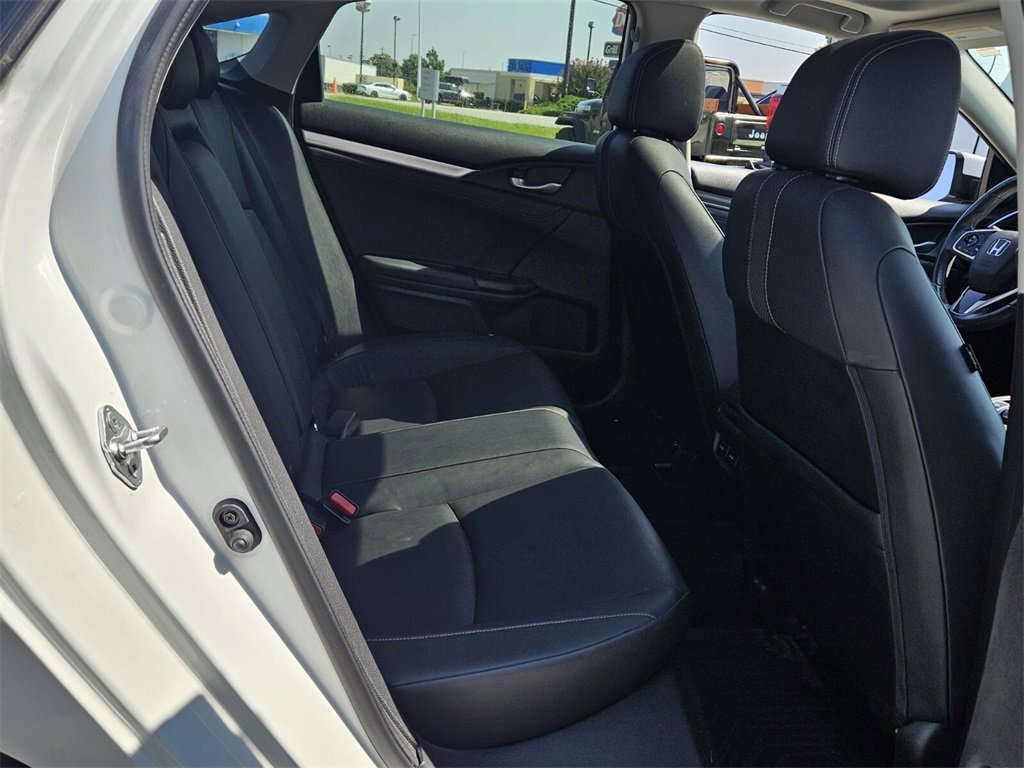 Used 2019 Honda Civic Touring image 14