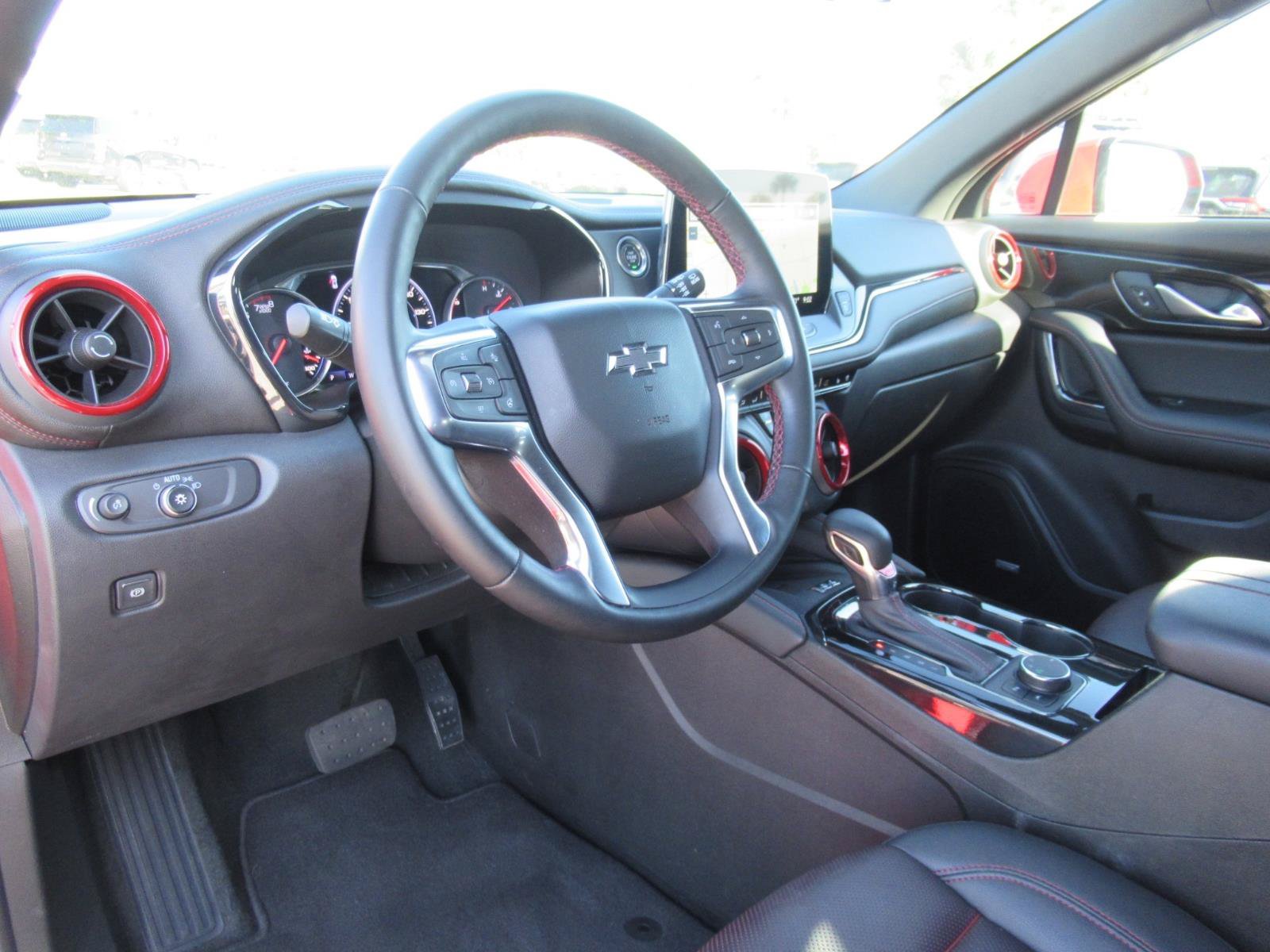 Used 2023 Chevrolet Blazer RS w/ Driver Confidence II Package FWD image 17