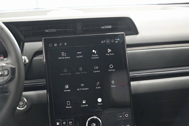 New 2026 GMC Terrain AT4 w/ Convenience Package III image 15