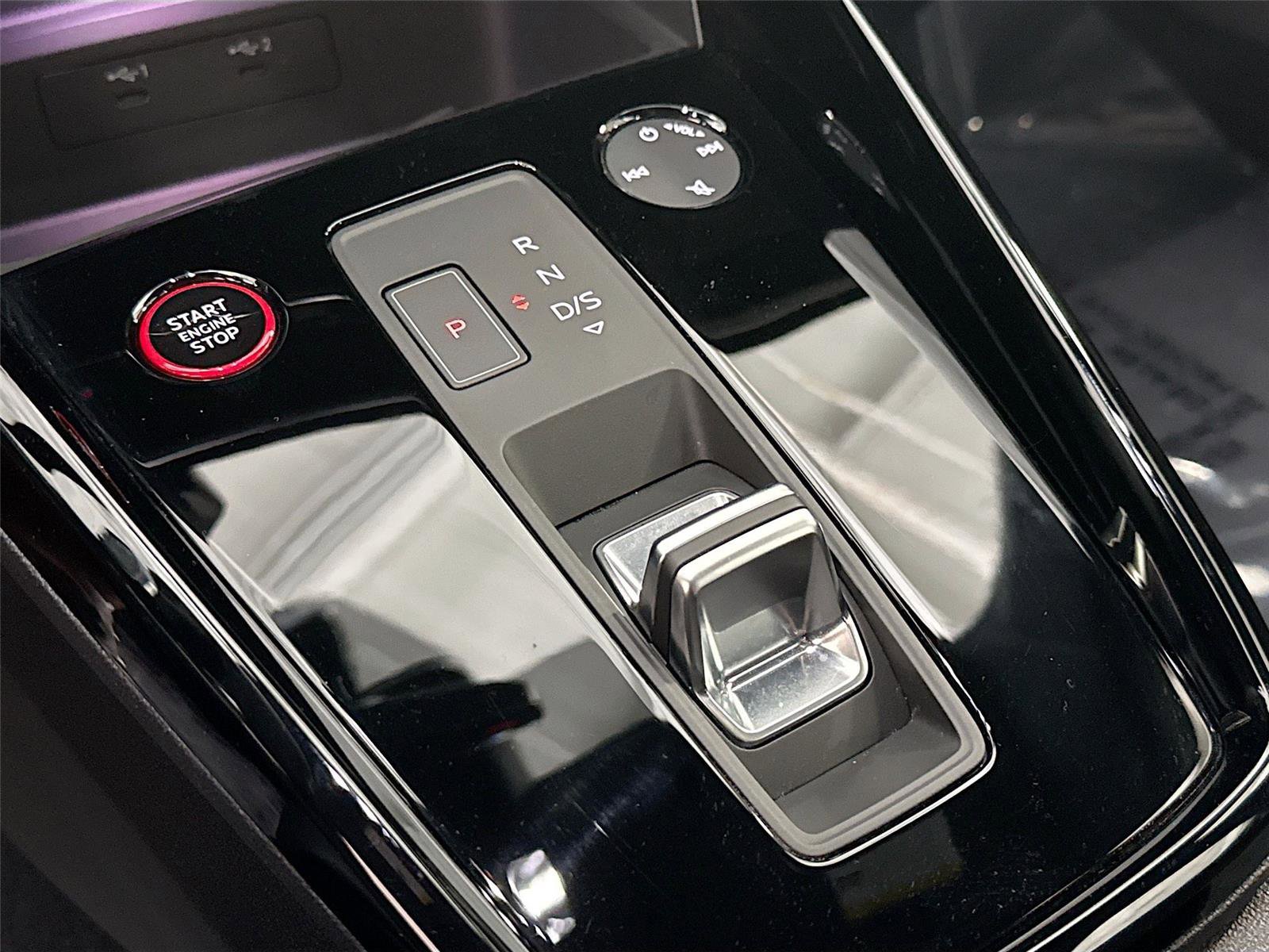Used 2023 Audi RS 3 AWD/4WD image 17