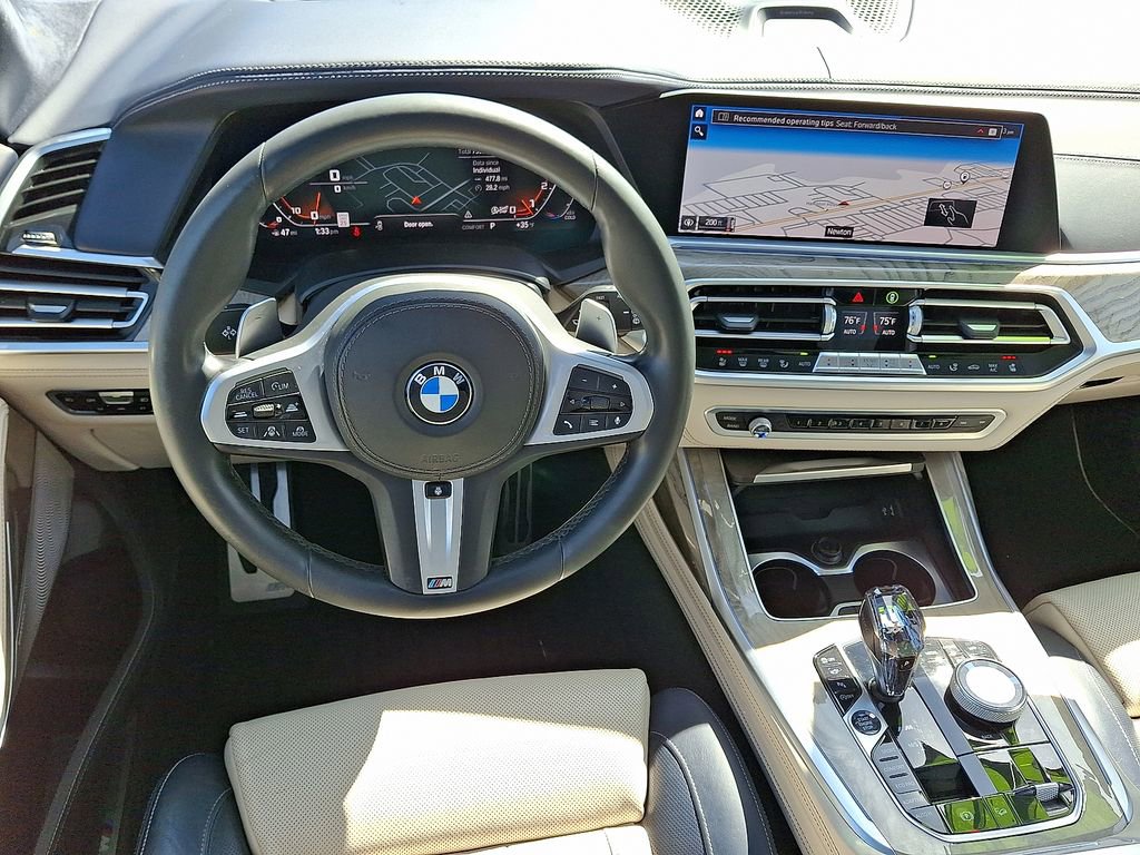 Used 2020 BMW X7 M50i w/ Dynamic Handling Package image 13