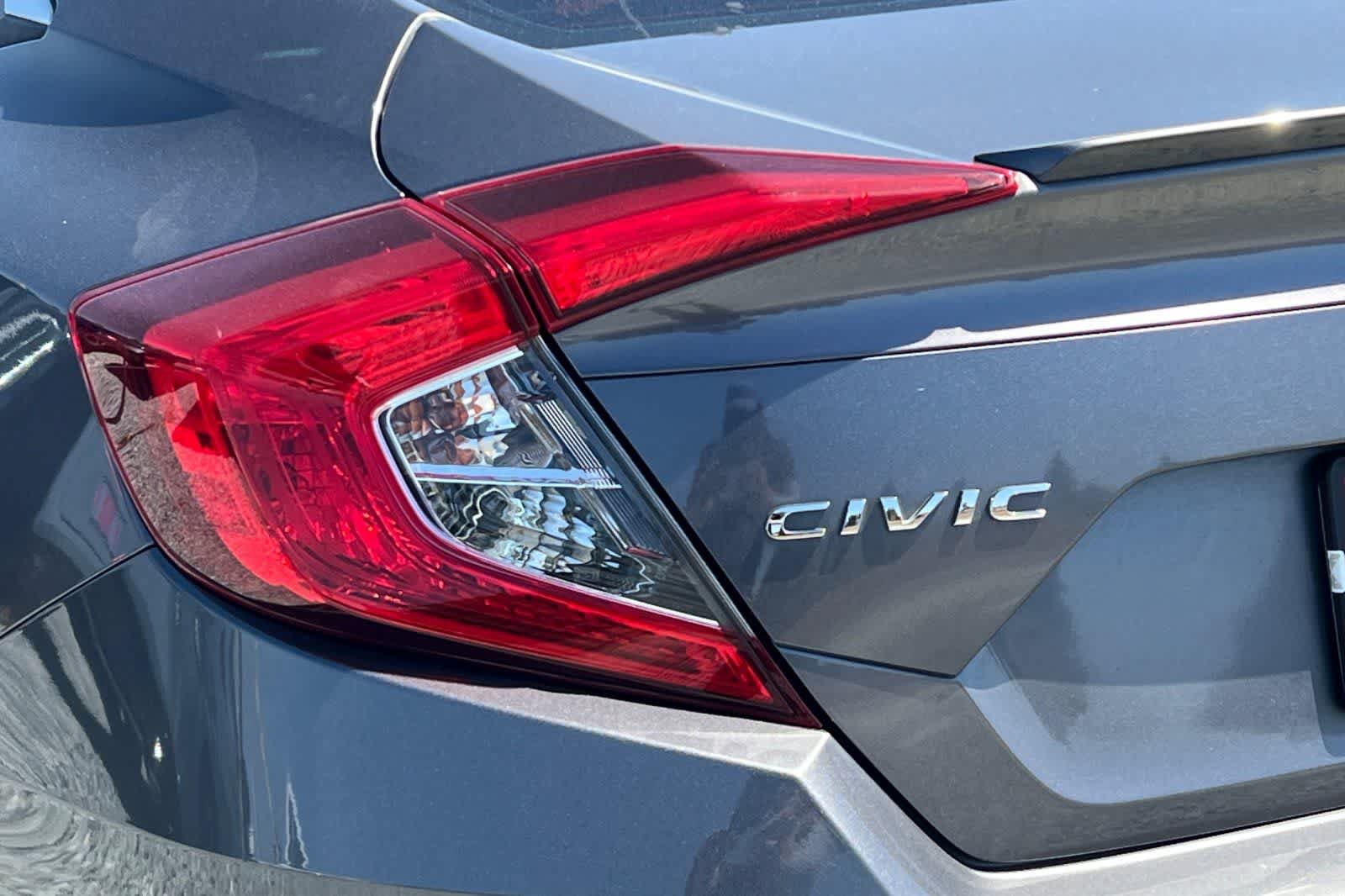 Used 2018 Honda Civic EX-T image 13