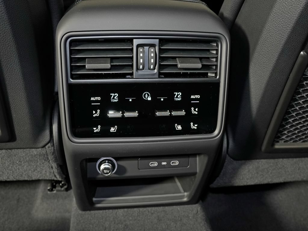 New 2026 Porsche Cayenne AWD/4WD image 35