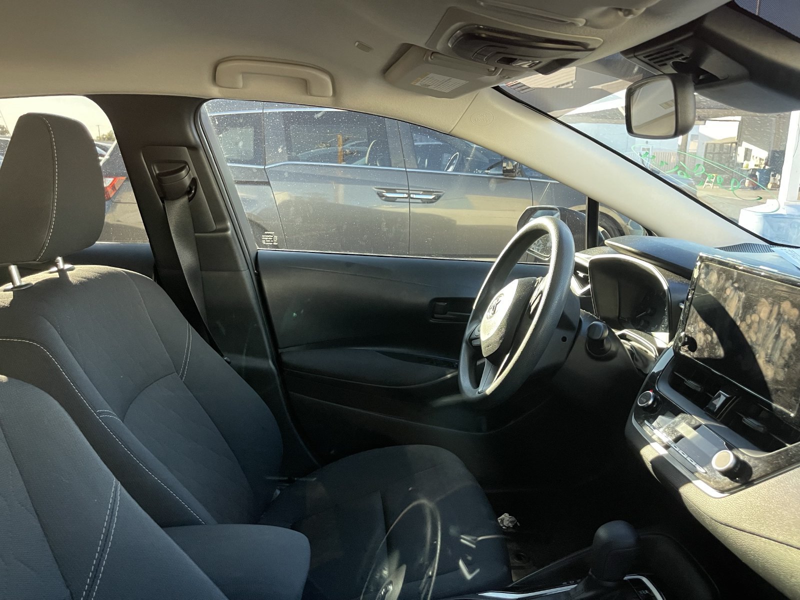 Used 2024 Toyota Corolla LE w/ LE Convenience Package FWD image 7