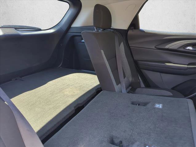 Used 2025 Chevrolet TrailBlazer LT FWD image 23