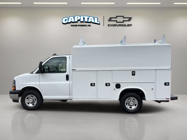 New 2025 Chevrolet Express 3500 w/ Power Convenience Package RWD image 10