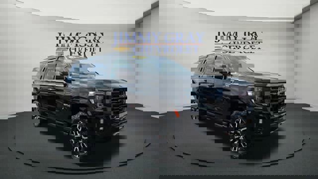Used 2023 GMC Yukon XL AT4 w/ AT4 Premium Package image 7